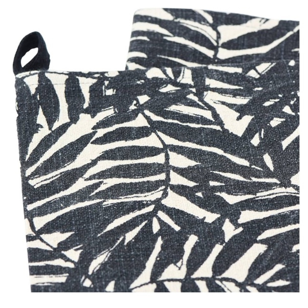 CREATIVE CO-OP NWT cotton fern printed tea towel -black/natural -28x18